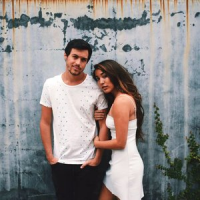 Обложка Alex & Sierra