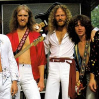 Обложка April Wine