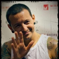 Обложка Chester Bennington