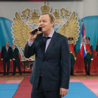 Обложка Дмитрий Дунаев