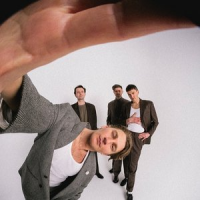 Обложка Glass Animals