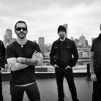 Обложка Godsmack