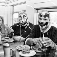 Обложка Insane Clown Posse