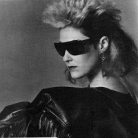 Обложка Joanna Stingray