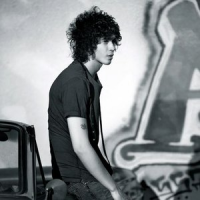 Обложка Julian Perretta
