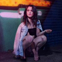 Обложка Laura Marano