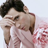 Обложка Mika