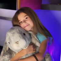 Обложка Милана Хаметова