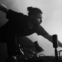 Обложка Skrillex