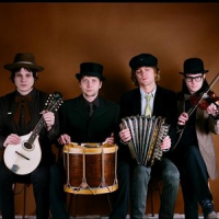 Обложка The Raconteurs