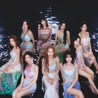 Обложка TWICE