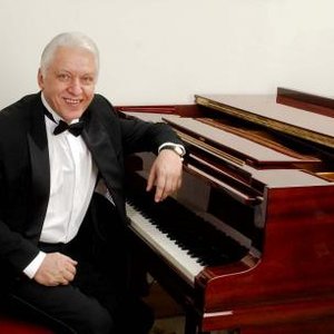 Александр Морозов