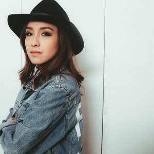 Barbie Almalbis