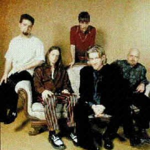 Geoff Moore And The Distance