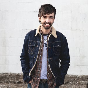 Mo Pitney