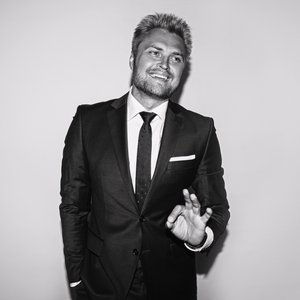 Роман Бежин