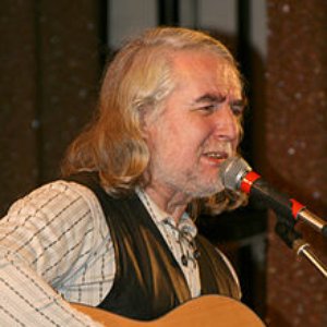 Юрий Лорес