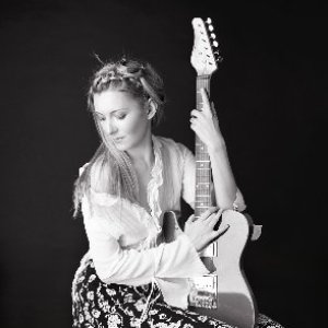 Злата Дзарданова